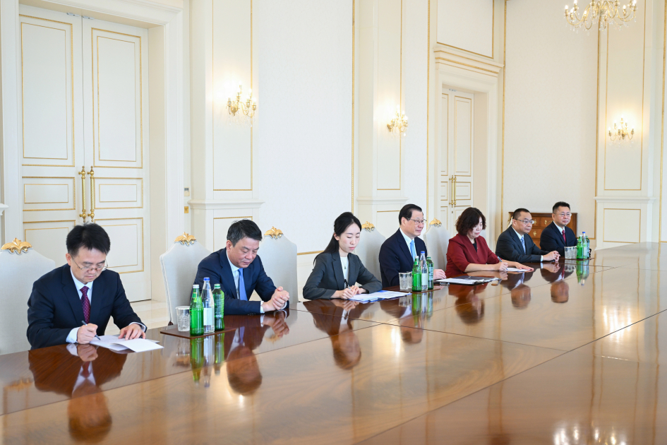 President Ilham Aliyev receives delegation led by Prosecutor General of Supreme People's Procuratorate of China (PHOTO/VIDEO)