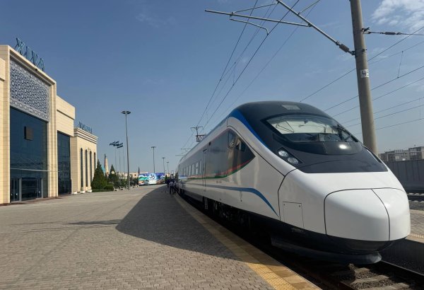 Uzbekistan launches high-speed electric trains on Urgench-Khiva route