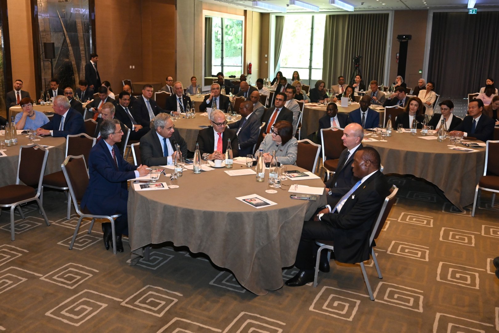 Azerbaijani speaker highlights crucial role of parliamentary diplomacy in Geneva (PHOTO)