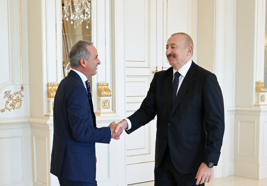 President Ilham Aliyev receives President of OSCE Parliamentary Assembly (PHOTO)