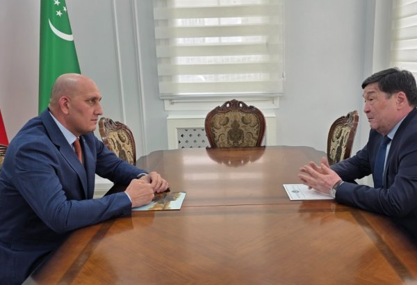 CAREC office, Kyrgyz Embassy in Turkmenistan discuss further cooperation