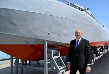 President Ilham Aliyev and First Lady Mehriban Aliyeva visit Azerbaijani Navy (PHOTO)