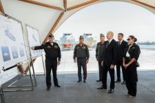 President Ilham Aliyev and First Lady Mehriban Aliyeva visit Azerbaijani Navy (PHOTO)