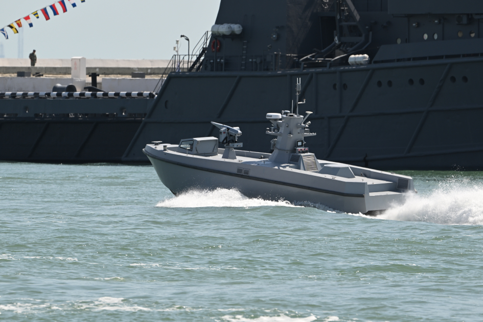 President Ilham Aliyev and First Lady Mehriban Aliyeva visit Azerbaijani Navy (PHOTO)