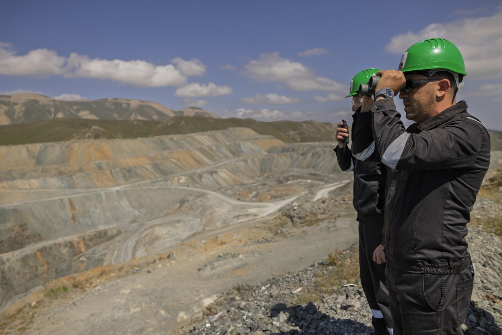 AzerGold conducts first drilling and blasting operation at the Soyudlu (Zod) gold deposit (PHOTO/VIDEO)