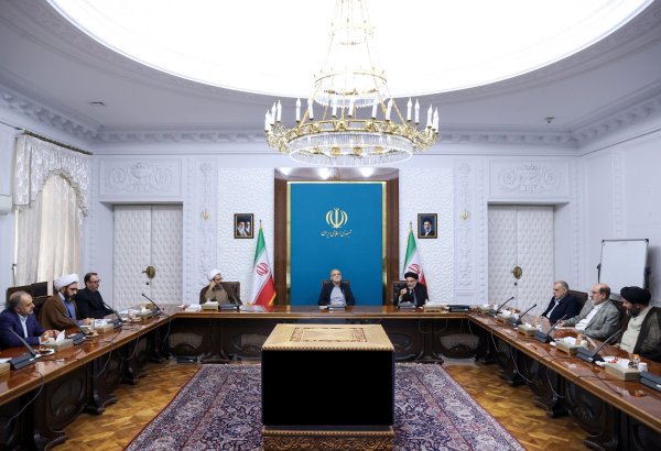 Iran’s Pezeshkian ties energy savings to easing sanctions challenges