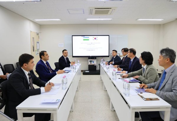 South Korean GH EnA explores energy-efficient greenhouse in Uzbekistan