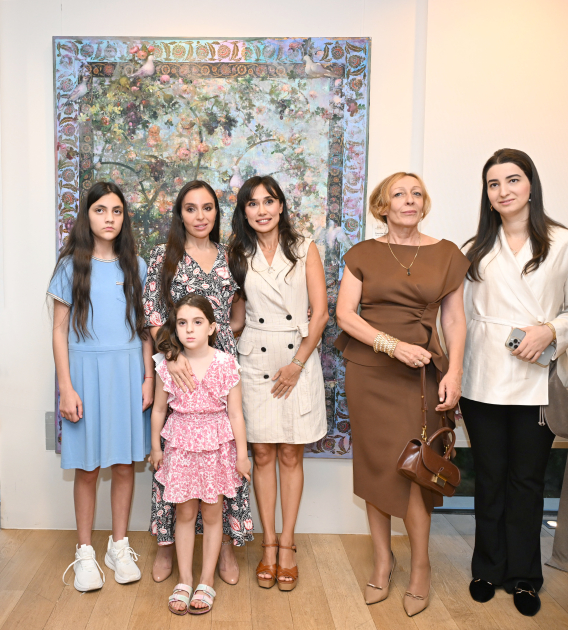 Heydar Aliyev Foundation VP Leyla Aliyeva, Arzu Aliyeva attend MAMA “Mother Nature” international art exhibition in Madrid (PHOTO)