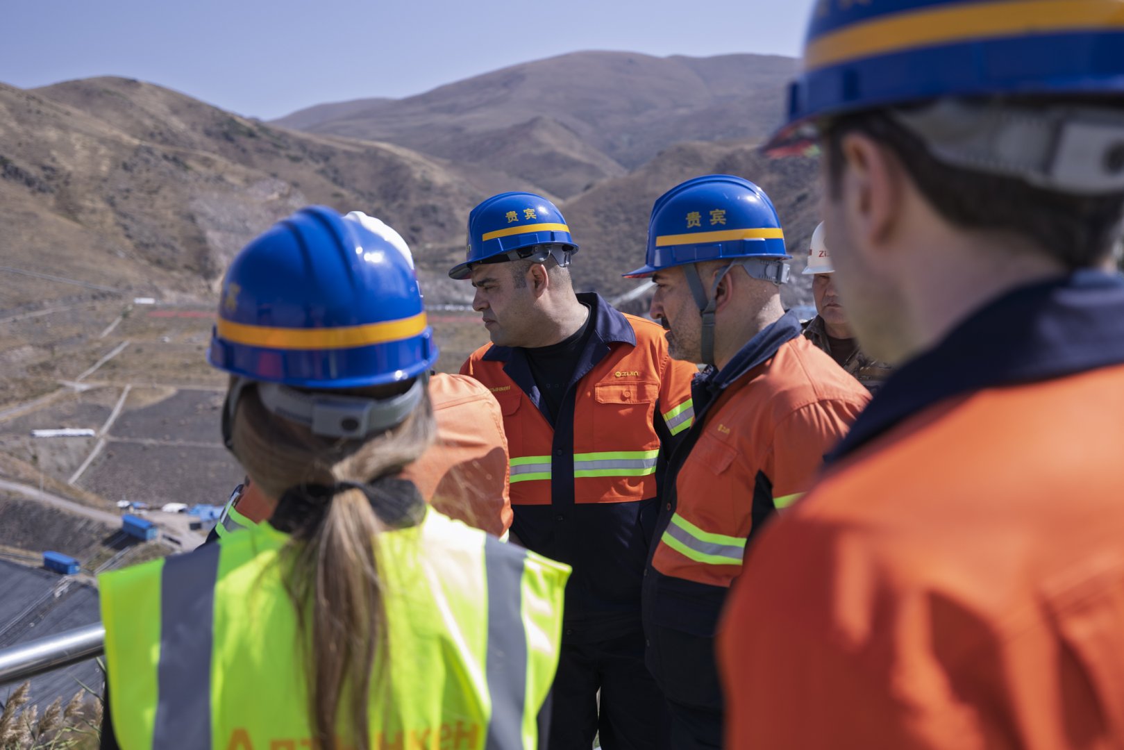 Azerbaijani delegation visits Altynken gold mine and gold refinery in Kyrgyzstan (PHOTO)