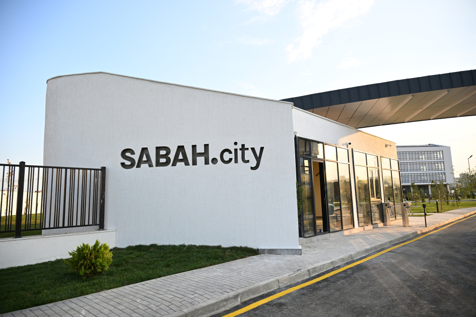 President Ilham Aliyev attends opening of 1st phase of “SABAH.city” innovation campus (PHOTO)