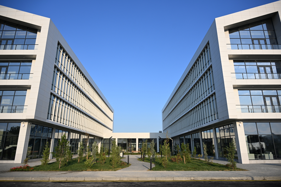 President Ilham Aliyev attends opening of 1st phase of “SABAH.city” innovation campus (PHOTO)