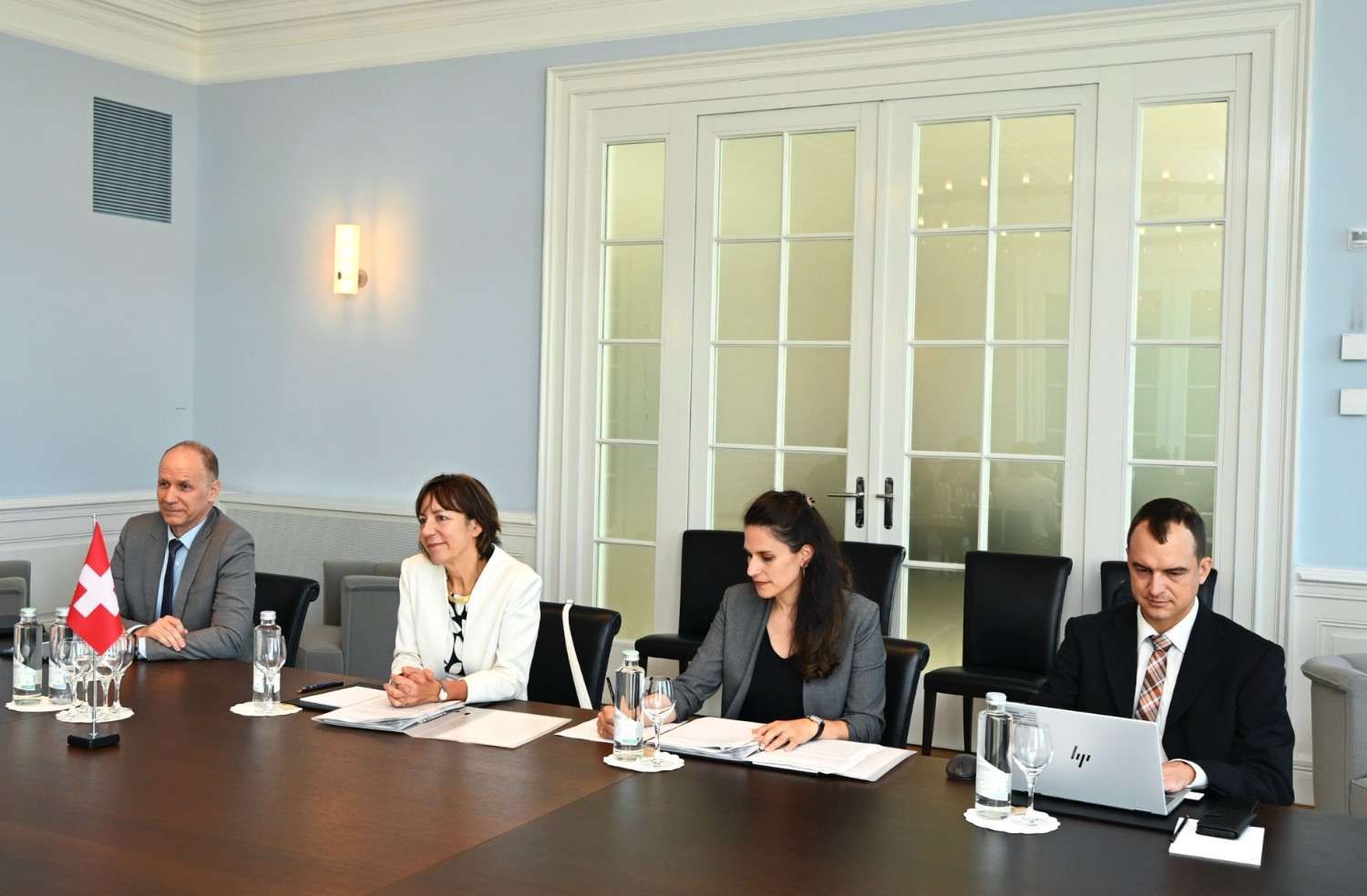 Azerbaijan, Switzerland explore progress of new joint initiatives (PHOTO)