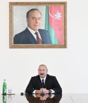 President Ilham Aliyev receives participants of international conferences held in Baku (PHOTO/VIDEO)