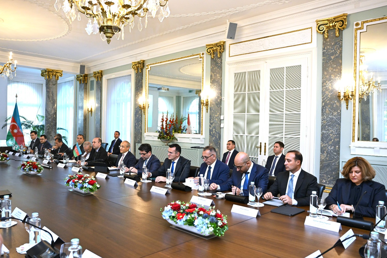 Azerbaijan, Switzerland explore progress of new joint initiatives (PHOTO)