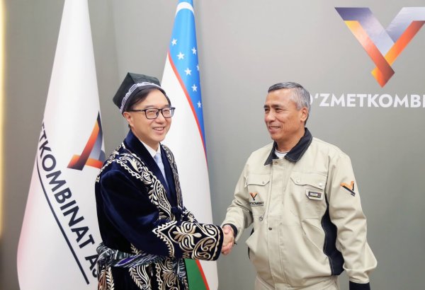 Uzmetkombinat, China's Jiangsu SOHO sign MoU on new joint projects