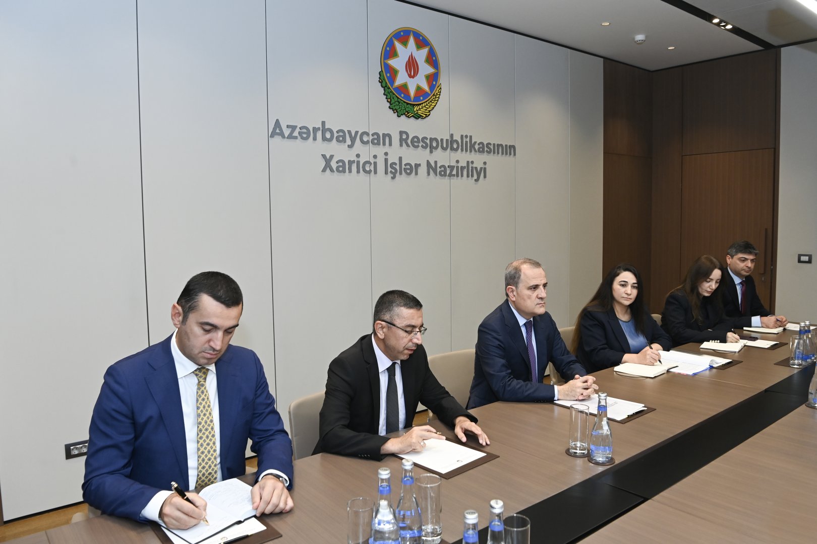 Azerbaijan FM holds talks with Pan-African Parliament Chief (PHOTO)