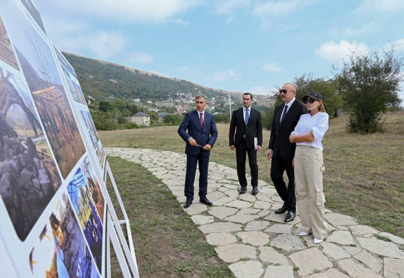 President Ilham Aliyev, First Lady Mehriban Aliyeva inspect conservation works at Pir Omar Sultan shrine in Shamakhi (PHOTO)