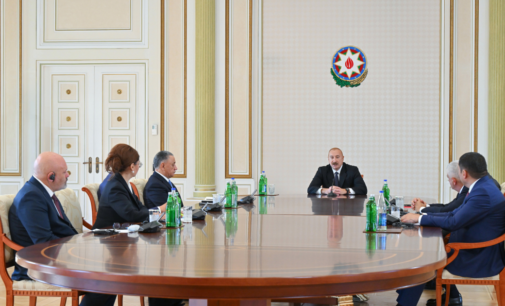 President Ilham Aliyev receives heads of security bodies of OTS member states (PHOTO)
