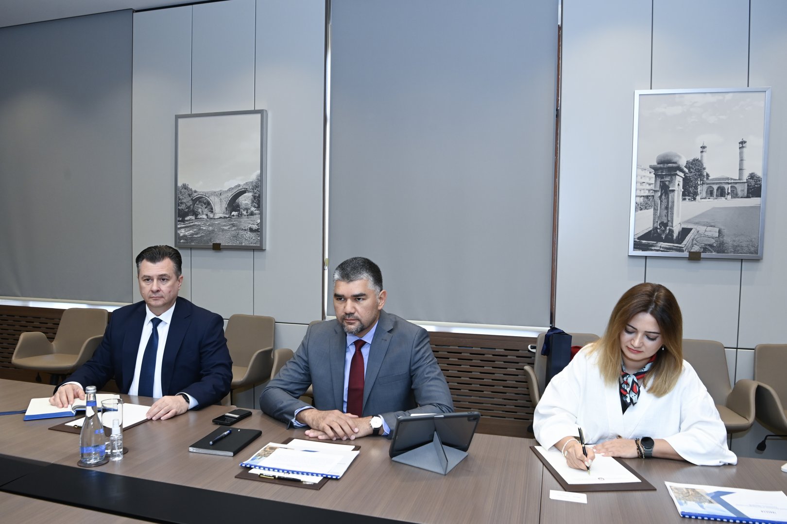Azerbaijan, TRACECA explore prospects for expanded cooperation (PHOTO)