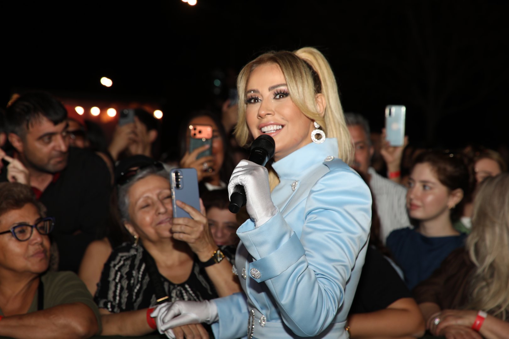 First day of Shamakhi Grape and Wine Festival continues with concert program (PHOTO/VIDEO)