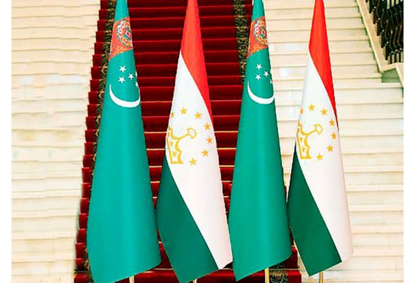 Turkmenistan, Tajikistan discuss transport and economic cooperation