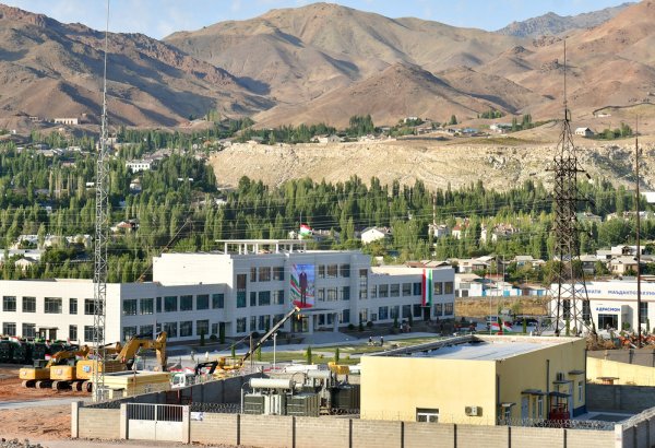 Tajikistan revives Adrasmon plant with 200-ton silver capacity