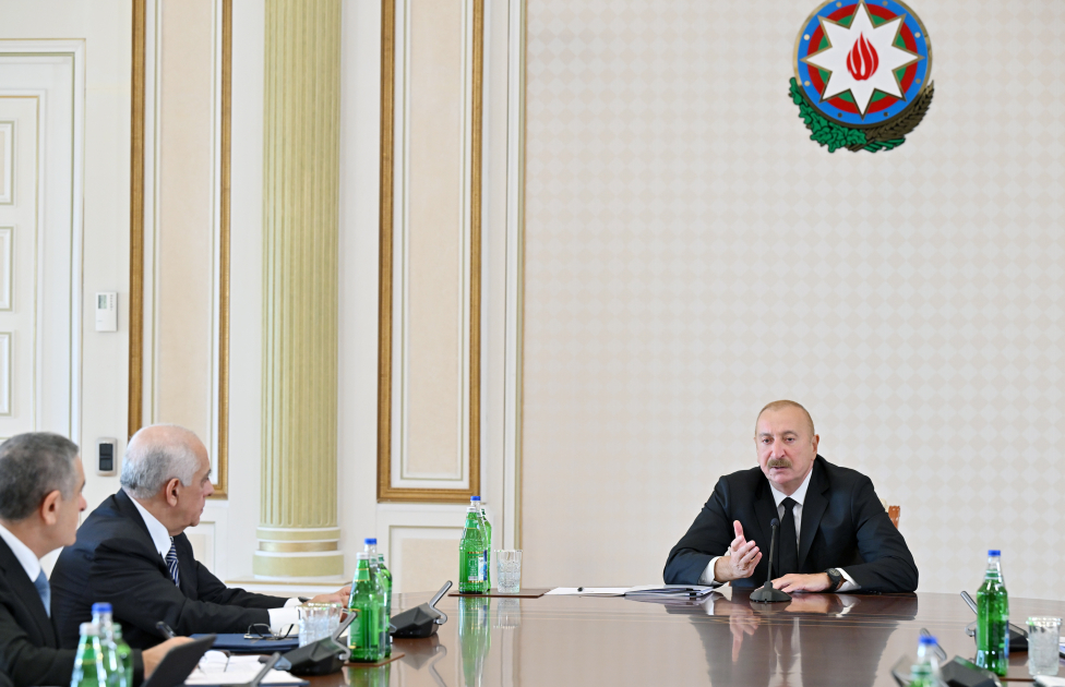 President Ilham Aliyev chairs meeting on State Program for development of mining and metallurgical industry (PHOTO/VIDEO)