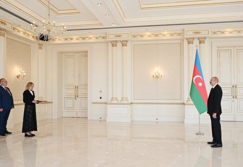 President Ilham Aliyev receives Estonia's newly appointed ambassador to Azerbaijan (PHOTO)
