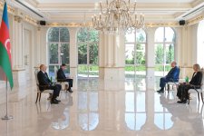President Ilham Aliyev receives Estonia's newly appointed ambassador to Azerbaijan (PHOTO/VIDEO)