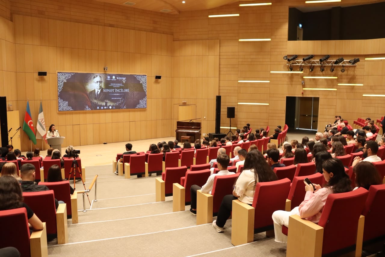 ADA University hosts Lecture-Concert on ‘Pearls of Art’ Project (PHOTO)
