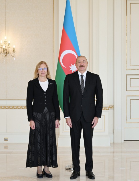 President Ilham Aliyev receives Estonia's newly appointed ambassador to Azerbaijan (PHOTO/VIDEO)