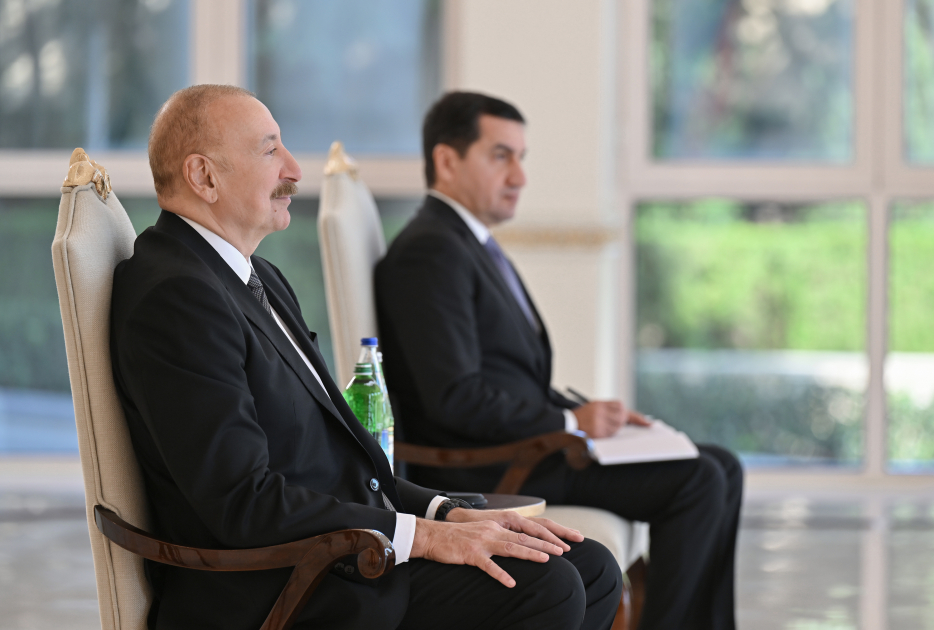 President Ilham Aliyev receives Sweden's newly appointed ambassador to Azerbaijan (PHOTO)