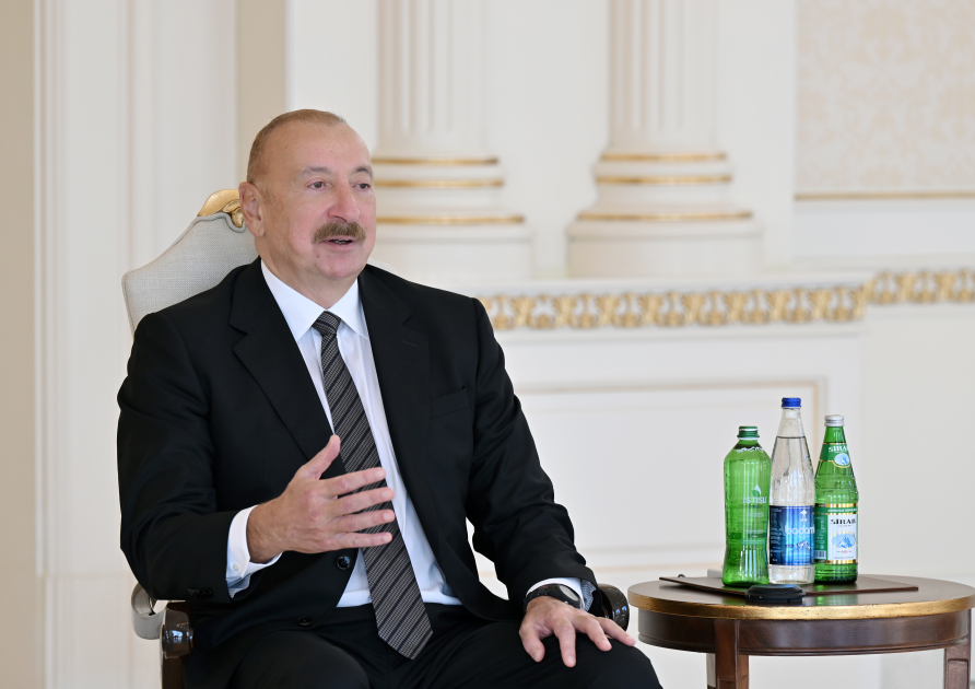 President Ilham Aliyev receives Sweden's newly appointed ambassador to Azerbaijan (PHOTO)