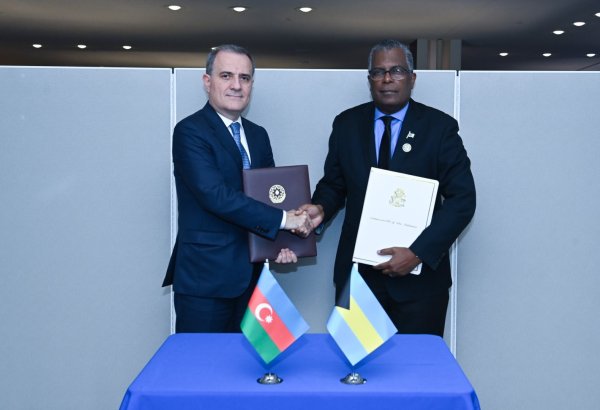 Azerbaijan, Bahamas sign memorandum on political consultations