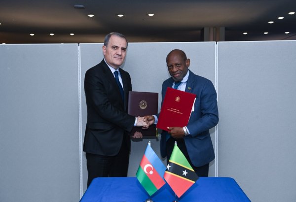 Azerbaijan, Saint Kitts and Nevis abolish visa requirements (PHOTO)