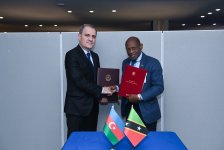 Azerbaijan, Saint Kitts and Nevis abolish visa requirements (PHOTO)