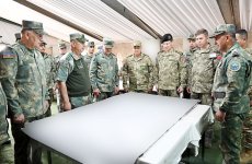 Azerbaijani Defense Ministry leadership observes training activities as part of exercise (PHOTO/VIDEO)