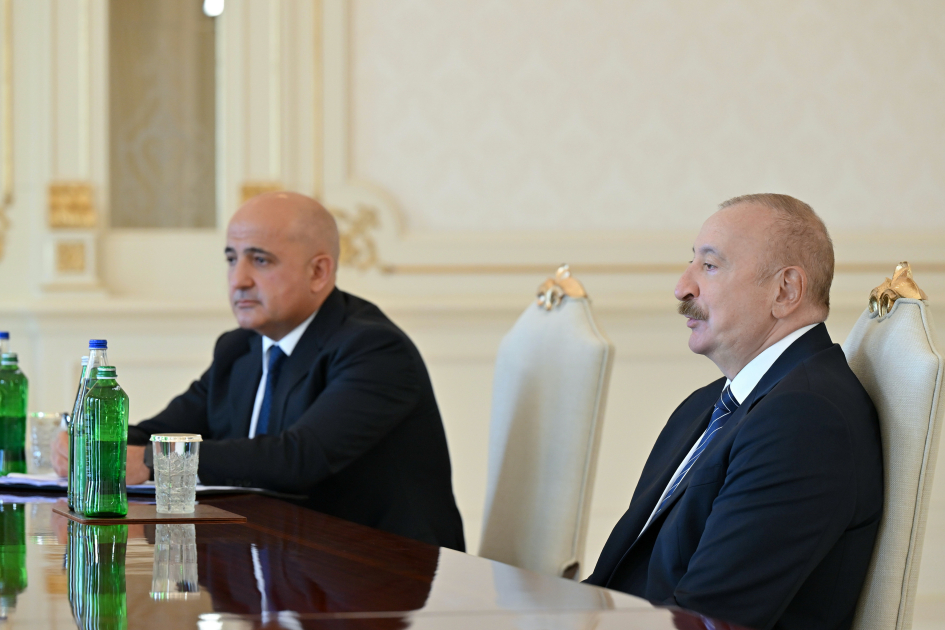 President Ilham Aliyev receives Chief Executive Officer of Brookfield Asset Management (PHOTO)