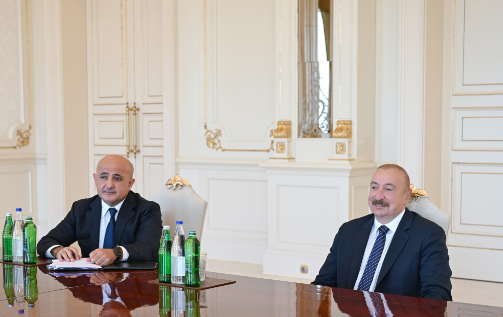 President Ilham Aliyev receives head of Global Infrastructure Partners (PHOTO)