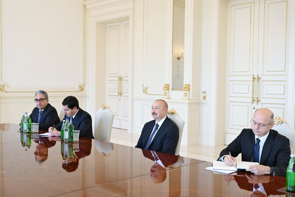 President Ilham Aliyev receives Prime Minister of Tajikistan (PHOTO)