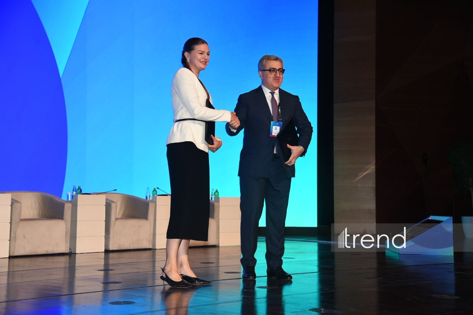 2nd Azerbaijan International Investment Forum hosts signing of 11 documents (PHOTO)