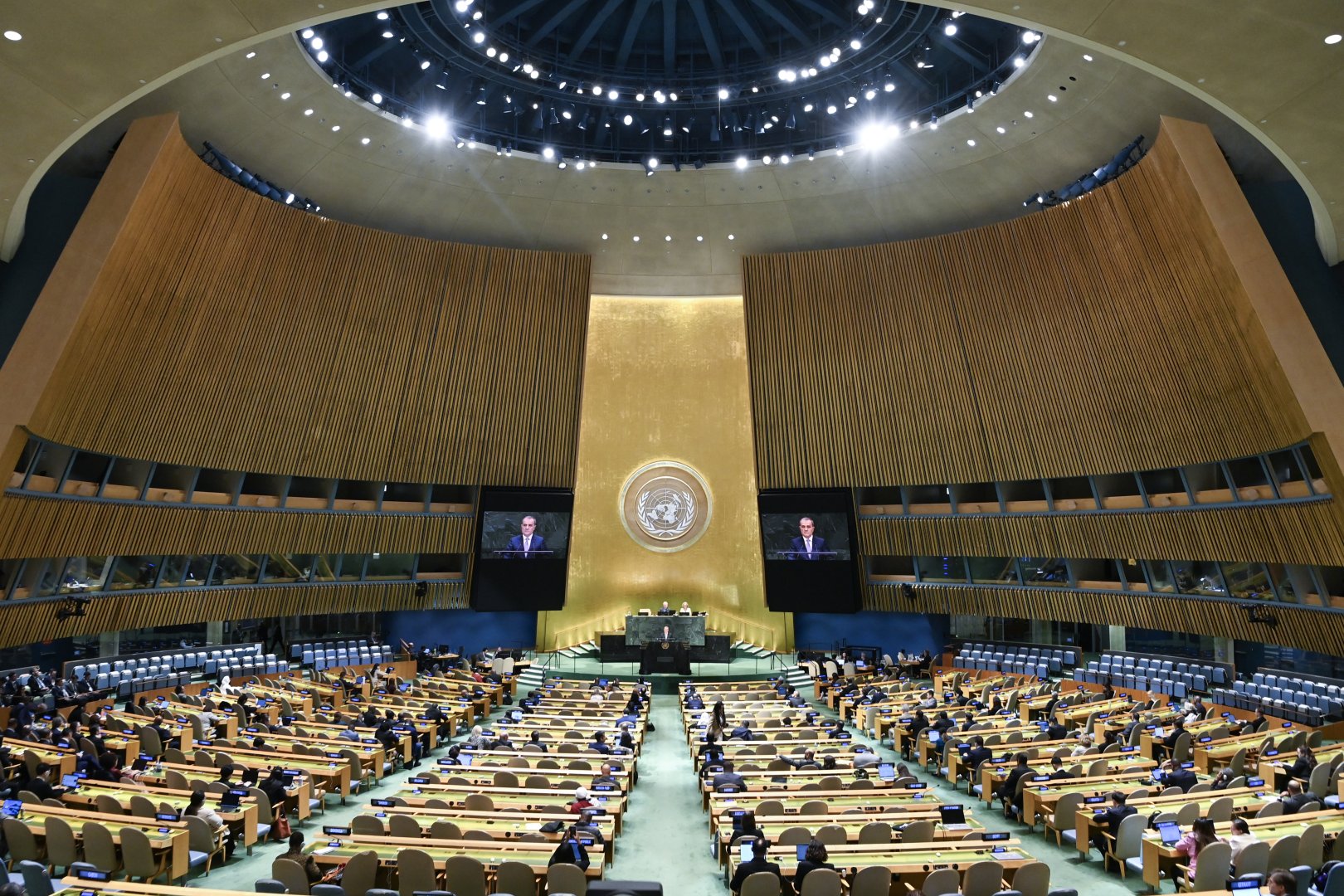 Azerbaijan FM stresses importance of international law and multilateralism at UNGA (PHOTO)