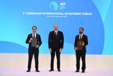 Documents signed on sidelines of Second Azerbaijan International Investment Forum exchanged (PHOTO)