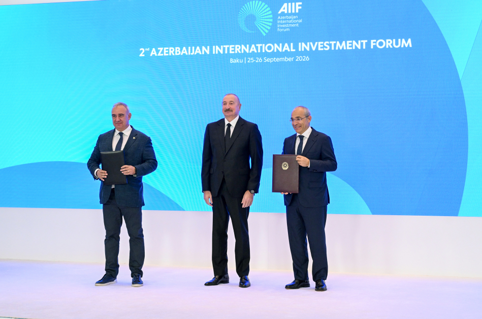 Documents signed on sidelines of Second Azerbaijan International Investment Forum exchanged (PHOTO)