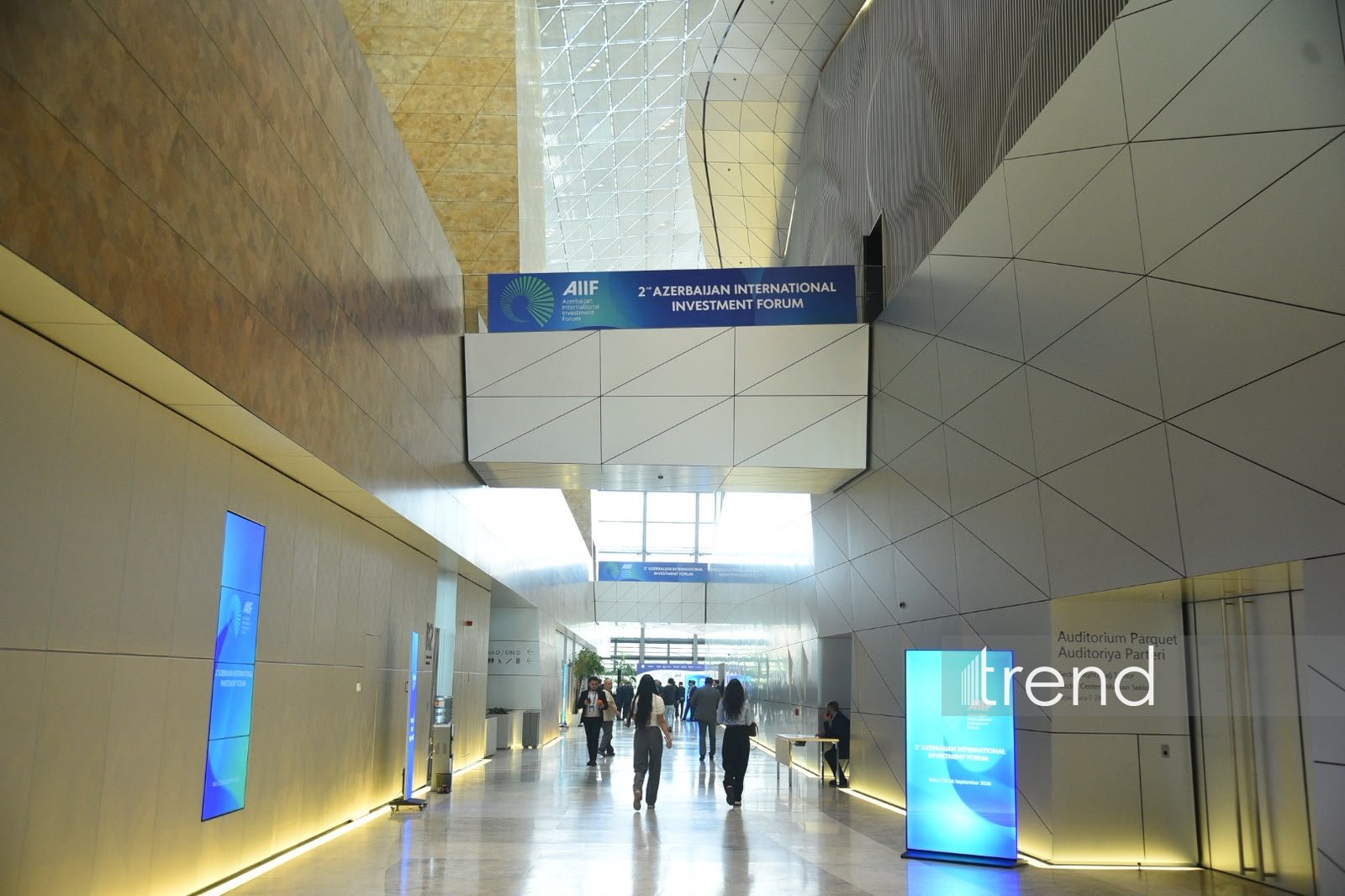 Second day of Azerbaijan International Investment Forum underway in Baku (PHOTO)