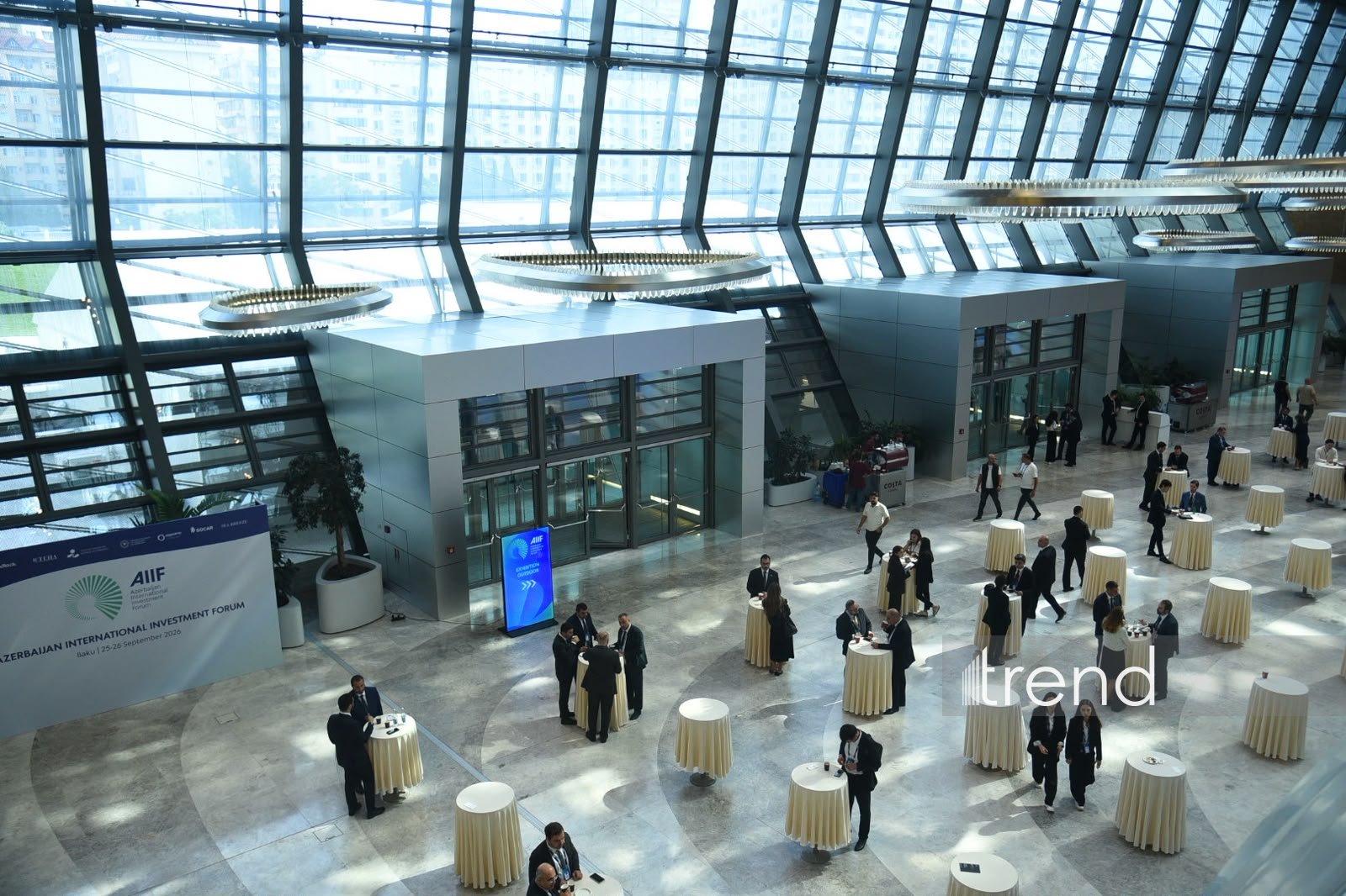 Second day of Azerbaijan International Investment Forum underway in Baku (PHOTO)
