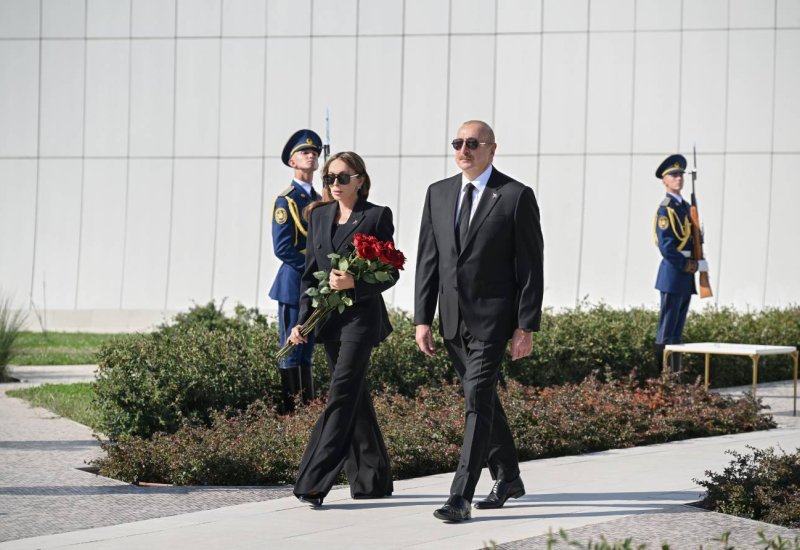 Footage of President Ilham Aliyev's visit to Victory Park with First Lady Mehriban Aliyeva posted on his social media (VIDEO)