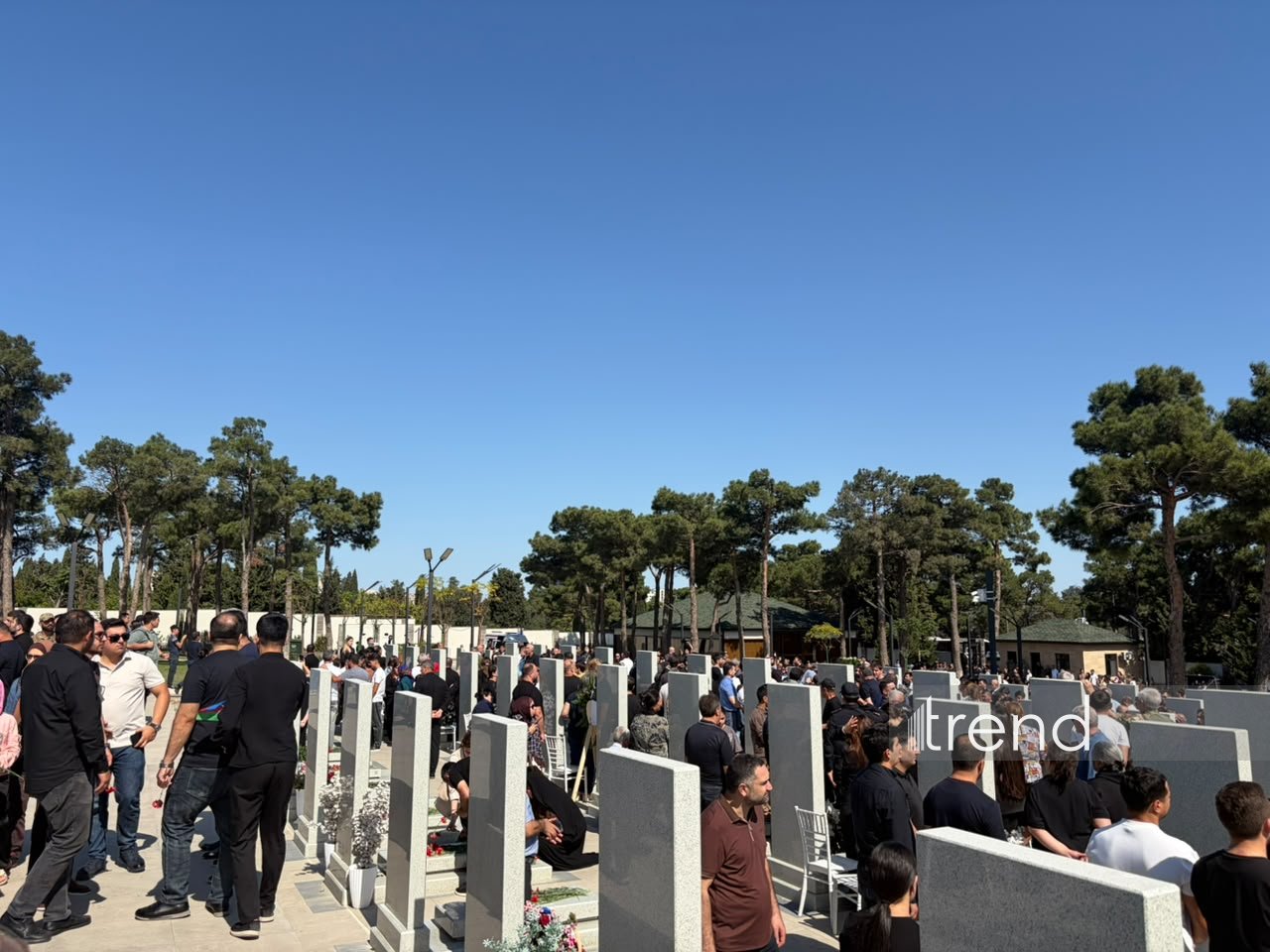 Azerbaijan honors memory of martyrs of Second Karabakh War with minute of silence (PHOTO/VIDEO)