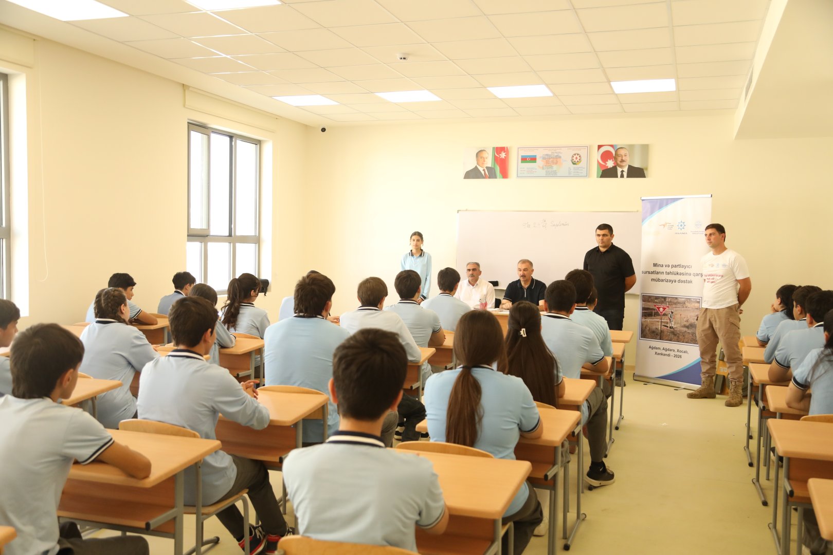 Azerbaijan steps up mine safety awareness training in Agdam (PHOTO)