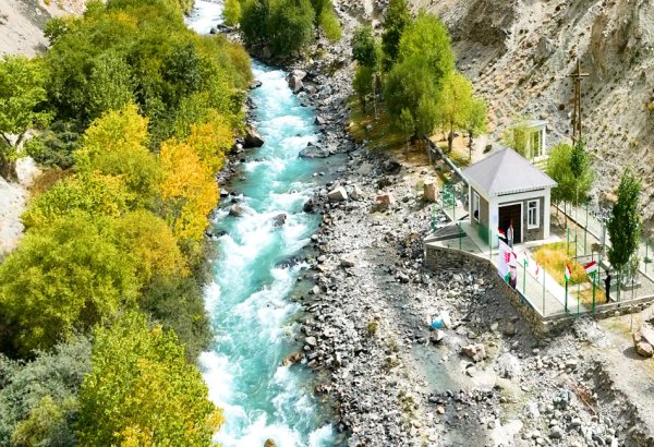 Tajikistan brings new small hydro power to remote in Rushon district